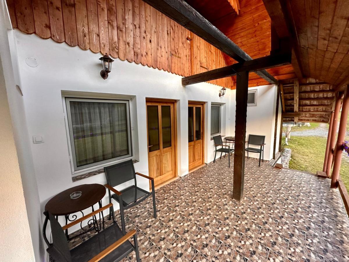 Готель Casa Aurelia Chiscau Екстер'єр фото