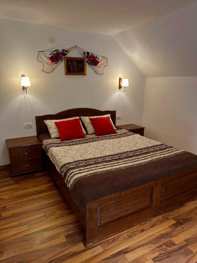 Готель Casa Aurelia Chiscau Екстер'єр фото