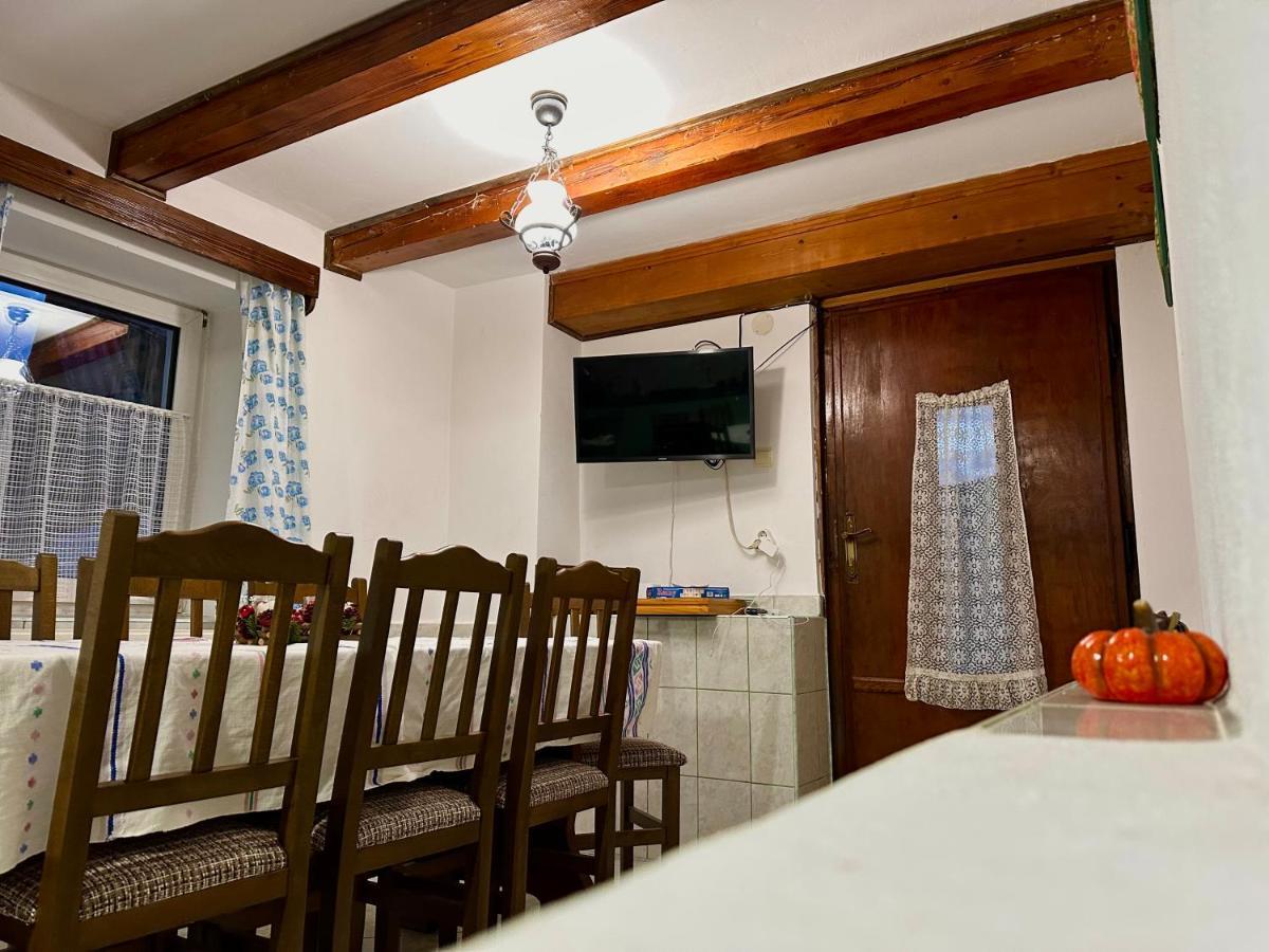 Готель Casa Aurelia Chiscau Екстер'єр фото